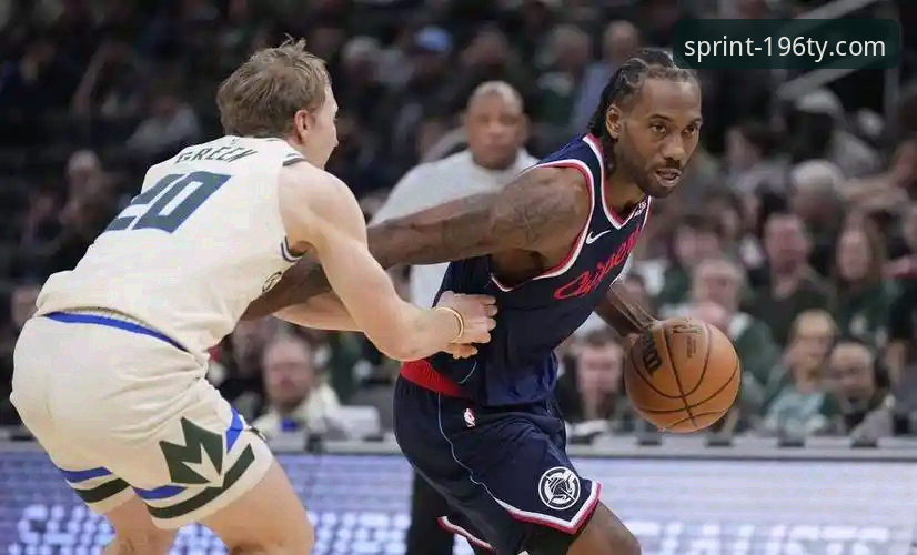 伦纳德手腕伤势vs快船失利：在196体育平台看NBA比赛的真实体验与对比分析
